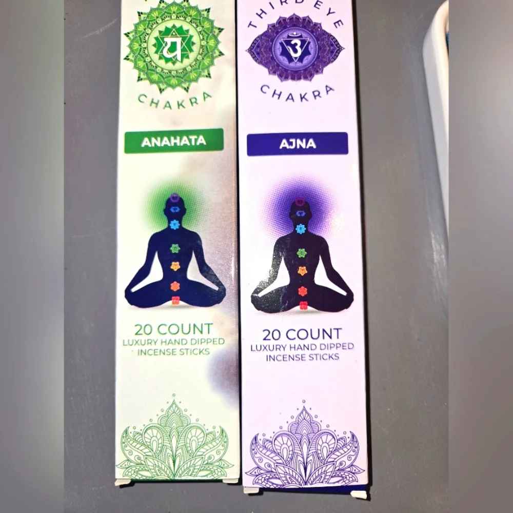 Trumiri Chakra Incense Sticks and Holder Tarot Card The Moon